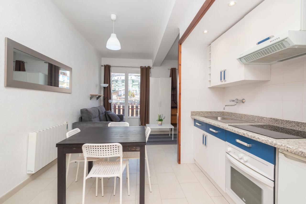 Apartamentos Pie De Pistas Mikka 3000 Pas De La Casa Exteriér fotografie
