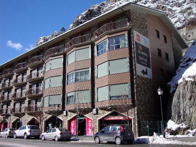Apartamentos Pie De Pistas Mikka 3000 Pas De La Casa Exteriér fotografie